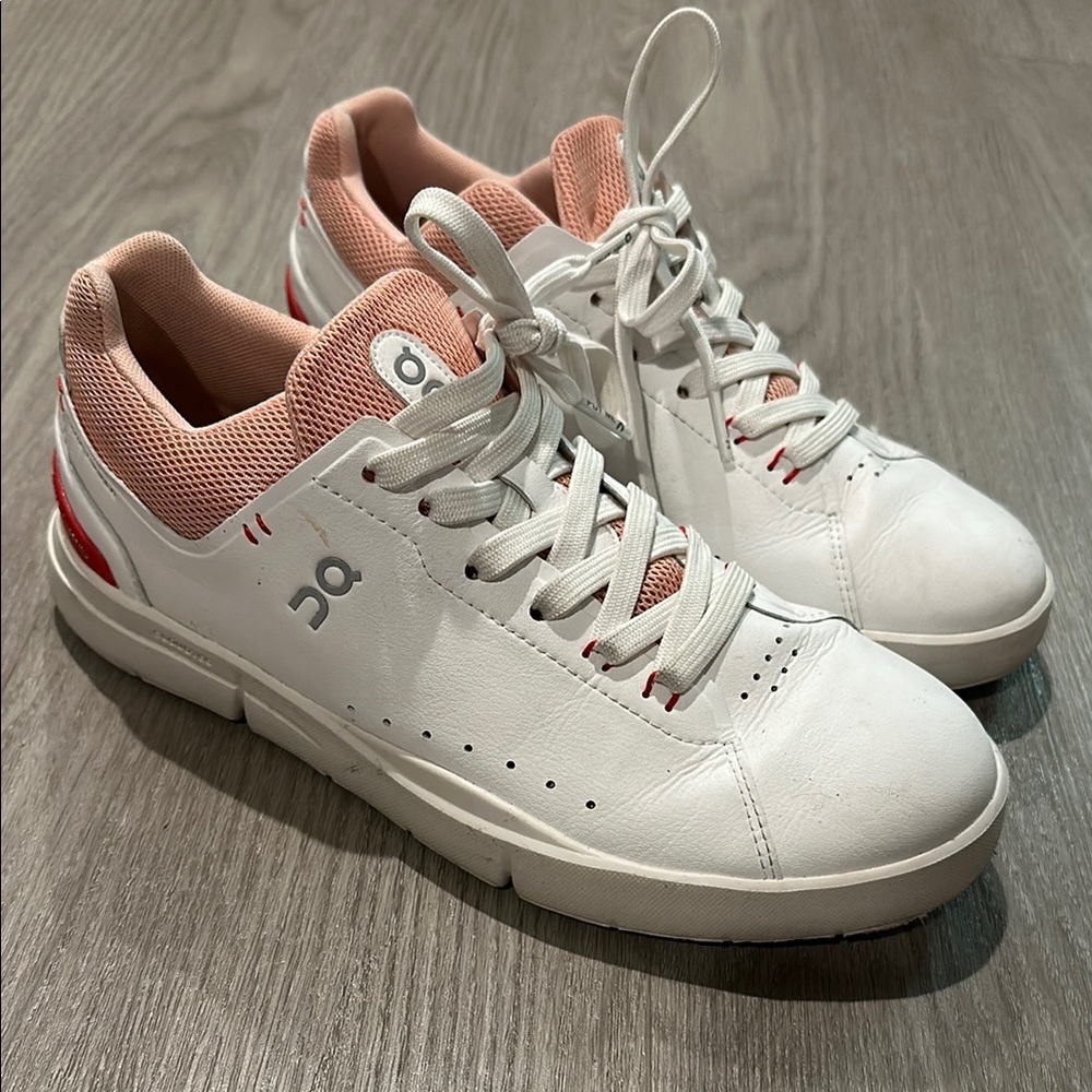 On Running Women's Shoes - White and Pink